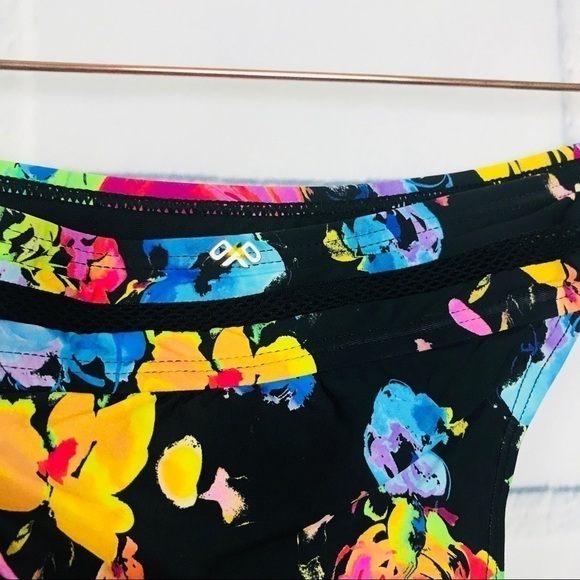 PilyQ Floral Black Net Trim Bikini Bottom Small - Picture 3 of 3